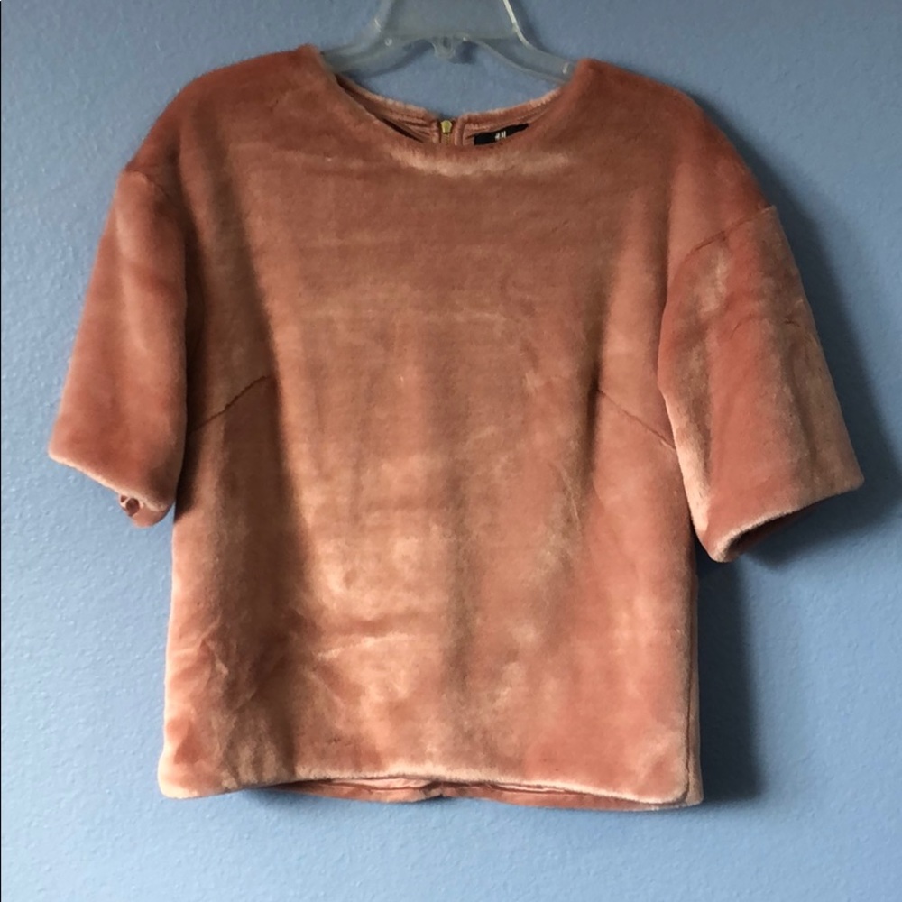 H&M faux fur top